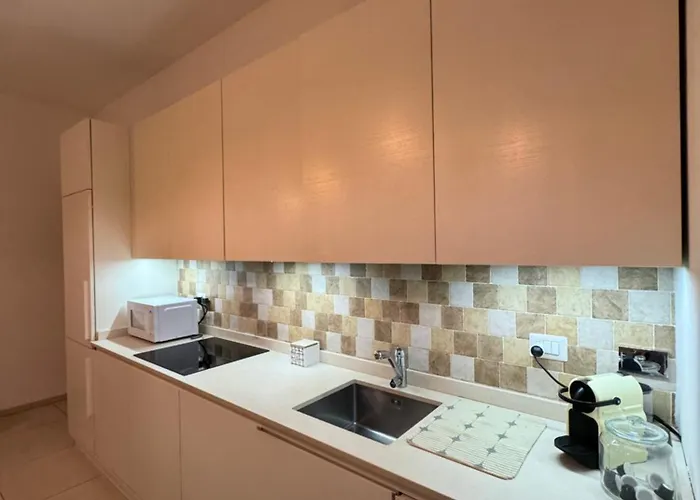 Casa. Grassi Appartamento