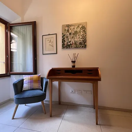 Casa. Grassi Siena
